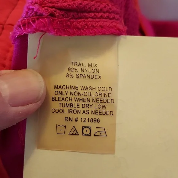 Title Nine Women's Pants Trail Mix Hot Pink Nylon Hiking Outdoor Capris 2 - Picture 11 of 12